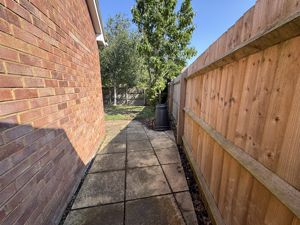 Side- click for photo gallery